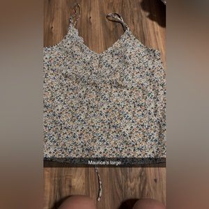 Maurice’s tank top